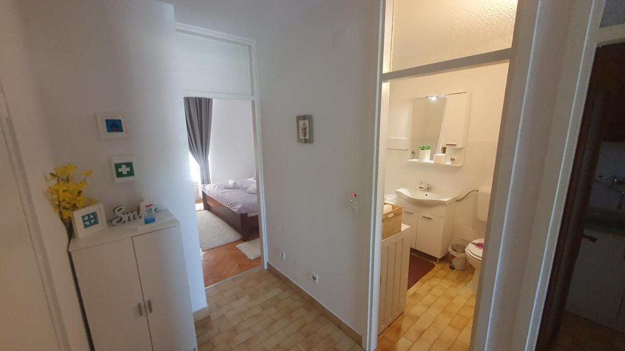 Apartment Dina Omiš Екстериор снимка