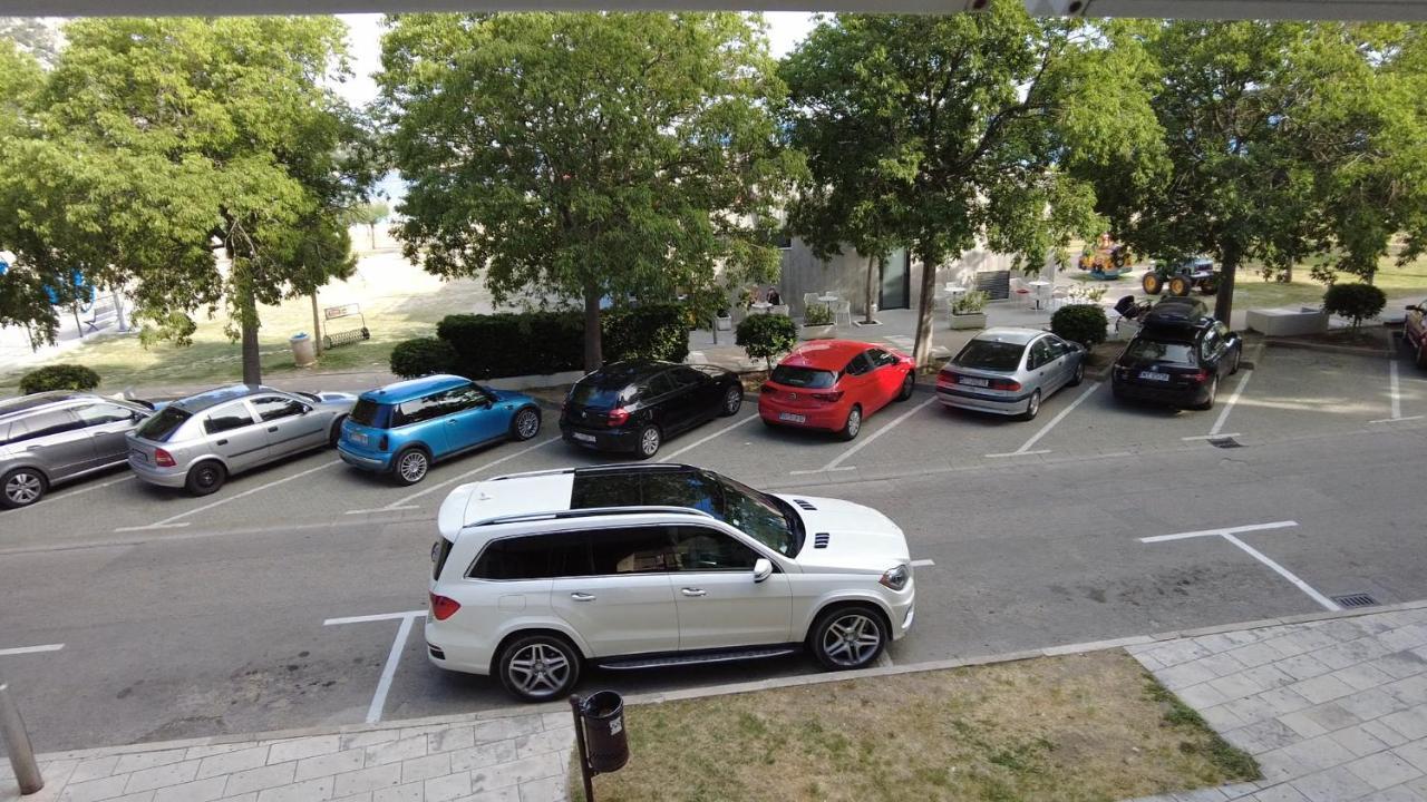 Apartment Dina Omiš Екстериор снимка