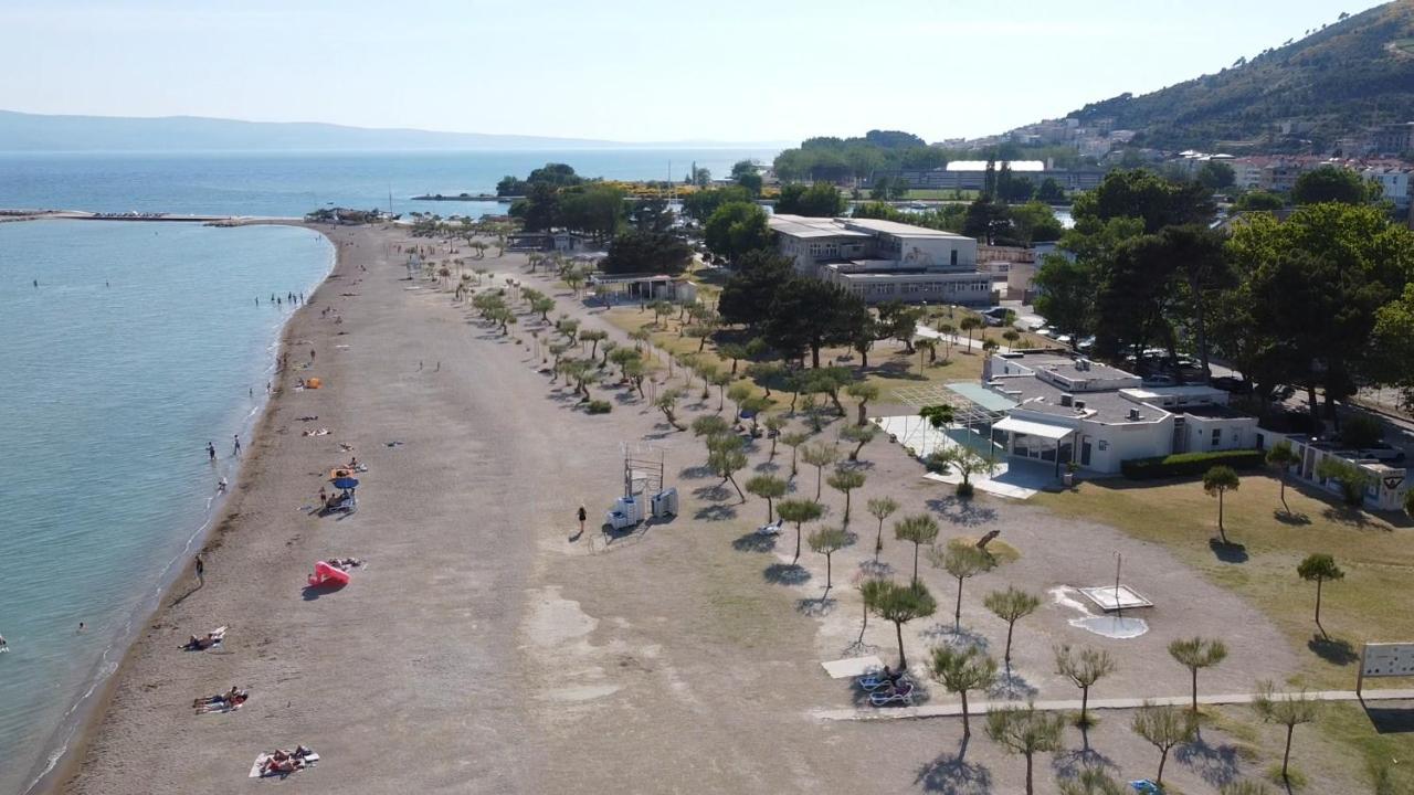Apartment Dina Omiš Екстериор снимка